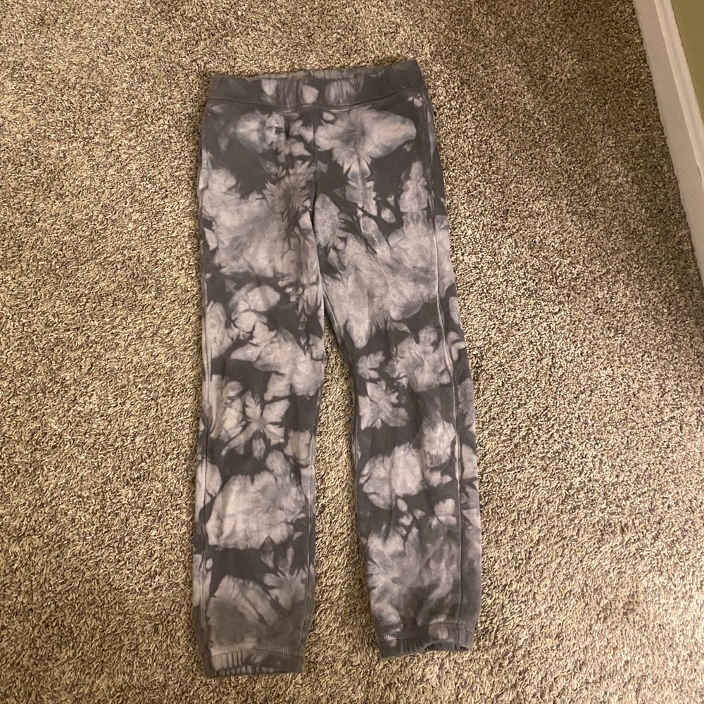 Girls’ art class tie dye sweatpants
